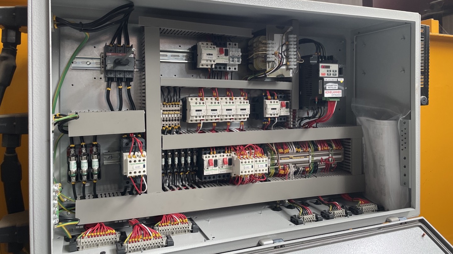 Crane electrical troubleshooting